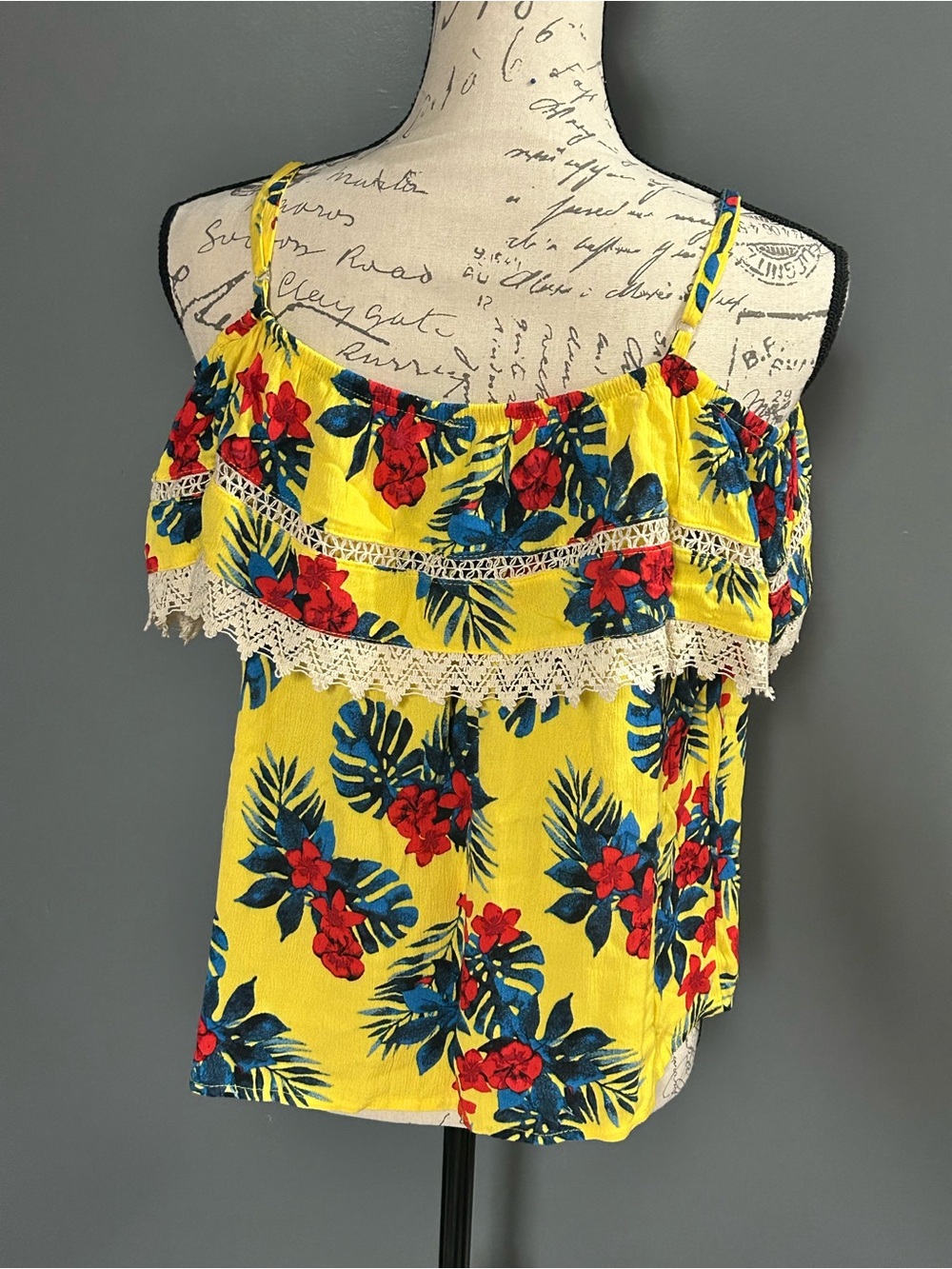 Yellow Floral Off-Shoulder Ruffle Top - Picture 7 of 8